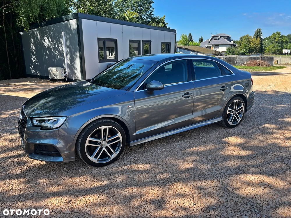 Audi A3 Limousine 2.0 TDI S line Sportpaket - 2