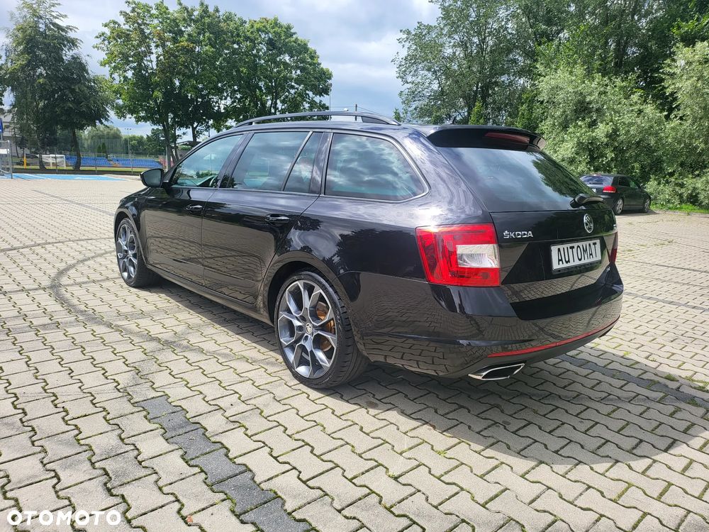 Skoda Octavia 2.0 TSI RS DSG - 4