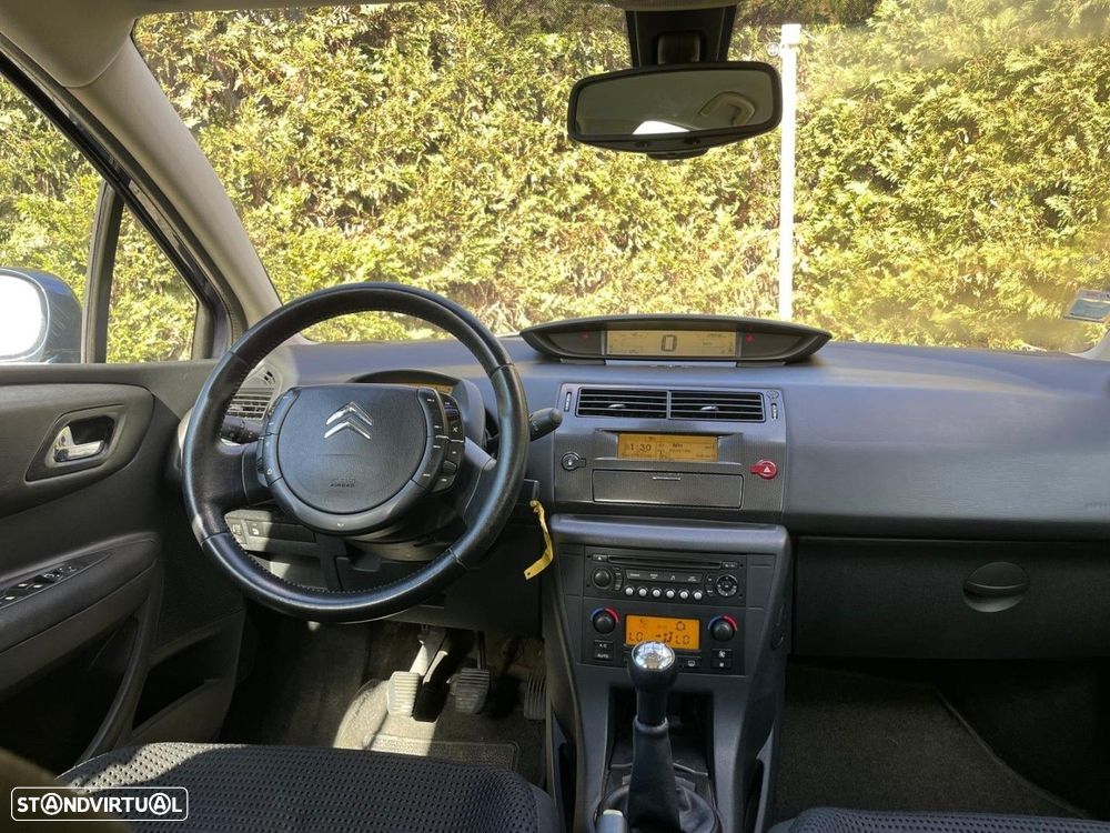 Citroën C4 1.4 16V SX - 4