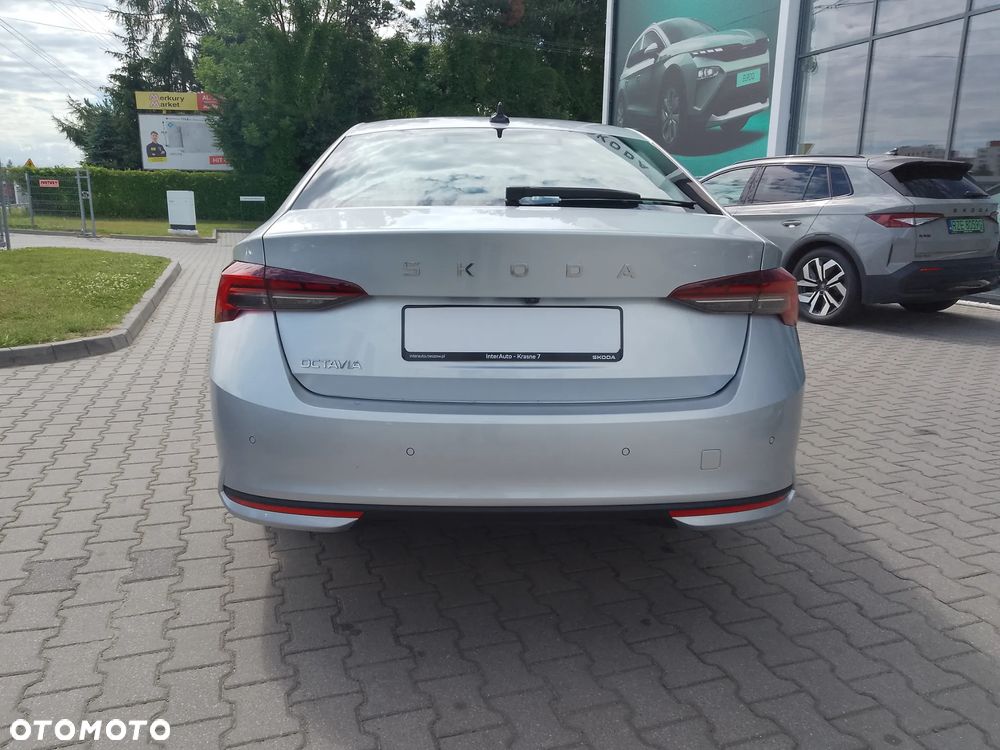 Skoda Octavia 1.5 TSI Essence - 7