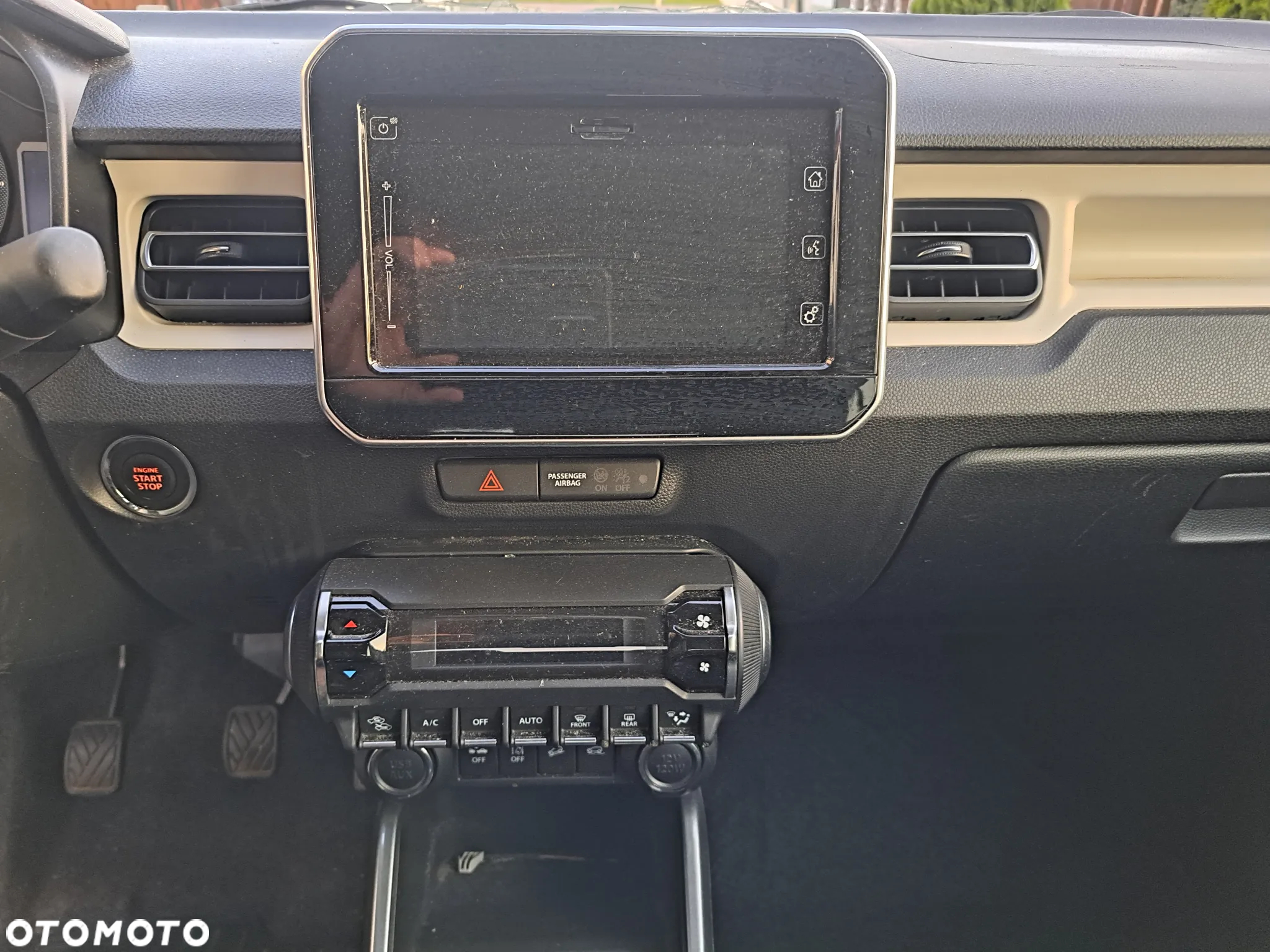 Suzuki Ignis - 11