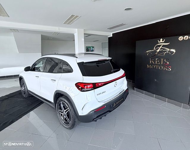 Mercedes-Benz EQA 250 AMG Line - 5