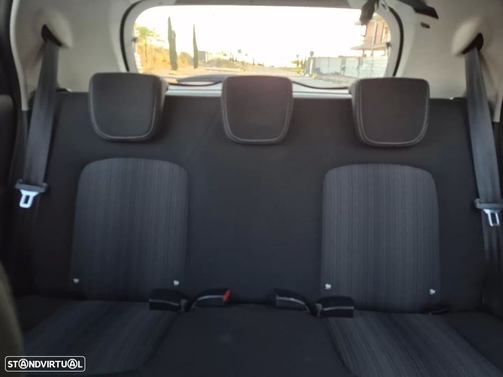 Renault Zoe (c/ Bateria) Limited 40 - 28