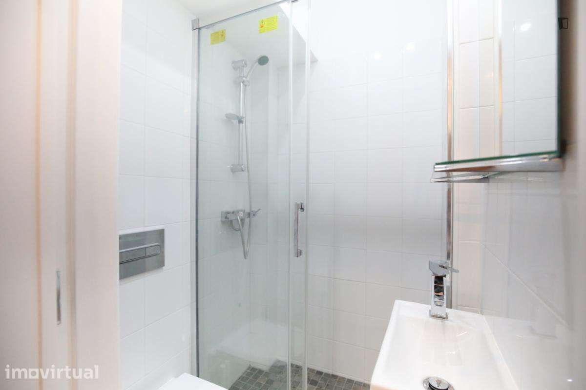 Quarto - localizado em Oeiras Lisbon - Grande imagem: 5/32