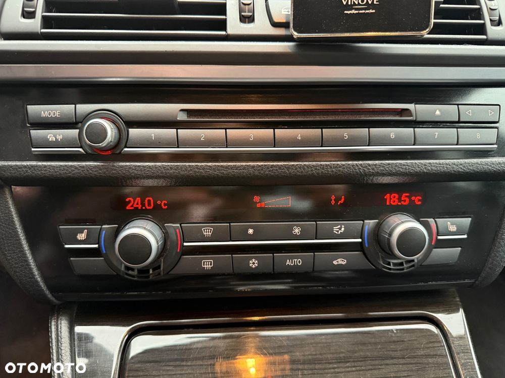 BMW Seria 5 520d - 19