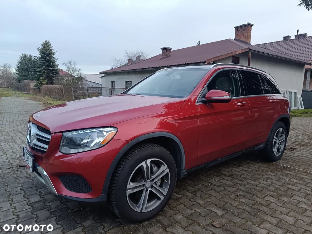 Mercedes-Benz GLC 300 4Matic 9G-TRONIC - 9
