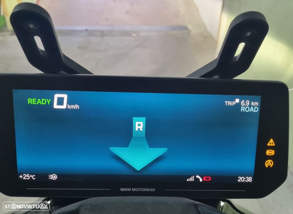 BMW CE 04 PRO - 14