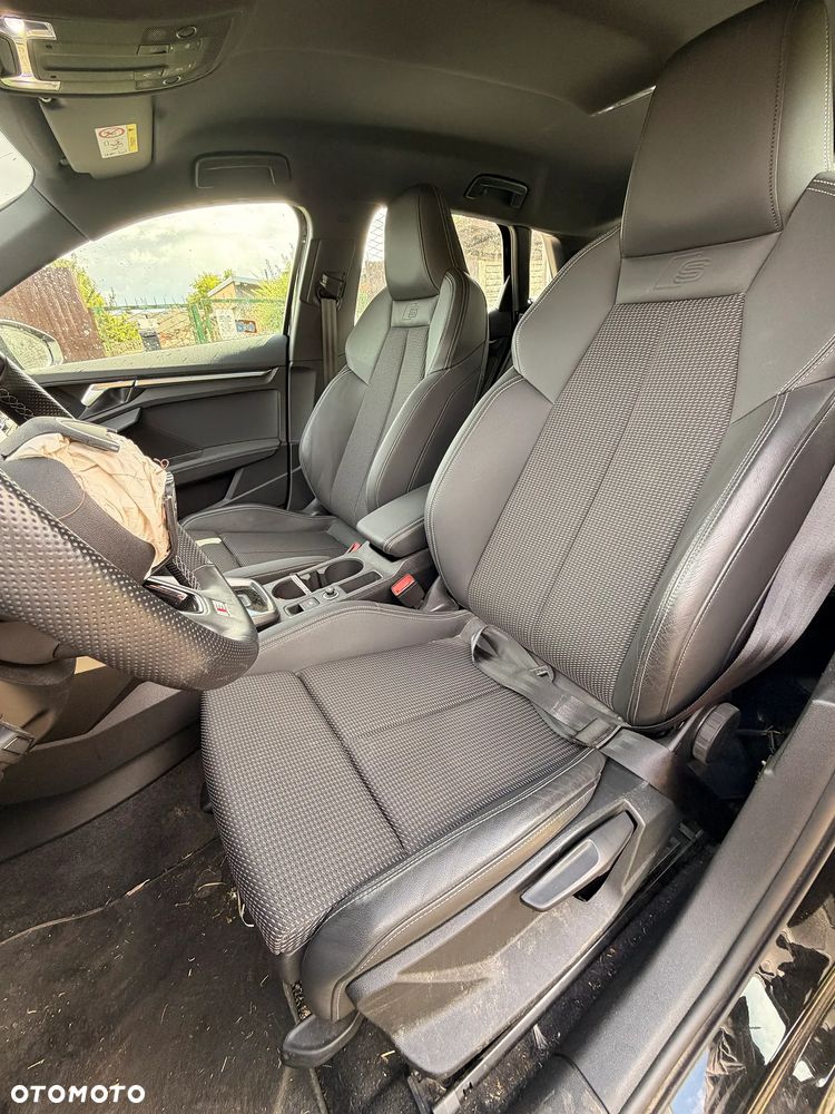 Audi A3 Sportback 40 TFSIe S tronic S line - 5