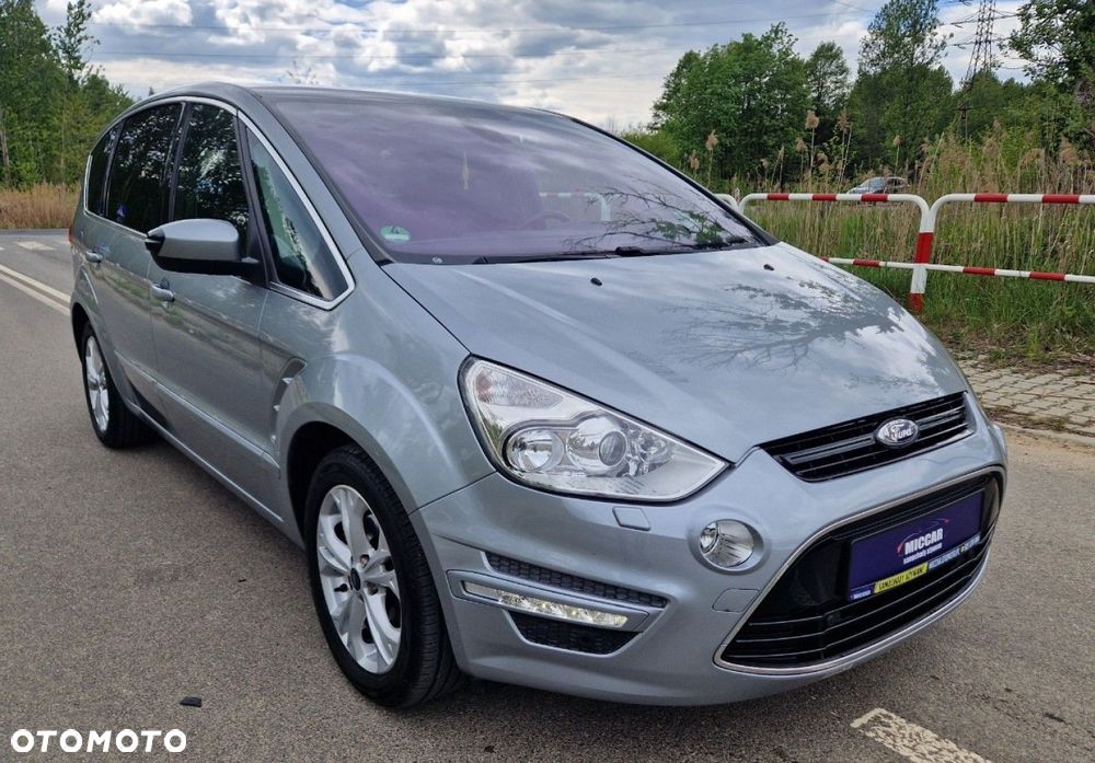Ford S-Max 2.0 TDCi DPF Titanium - 12