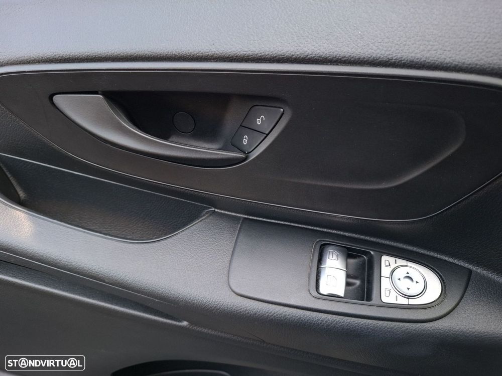 Mercedes-Benz Vito - 18