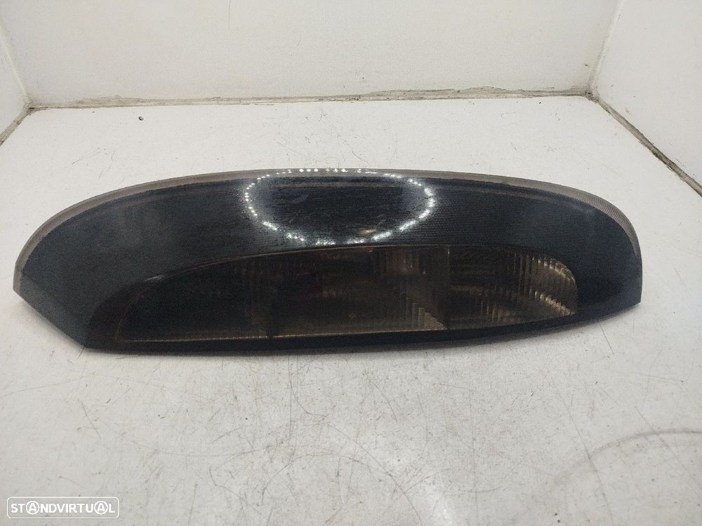 Farolim Stop Dto Opel Corsa C - 2