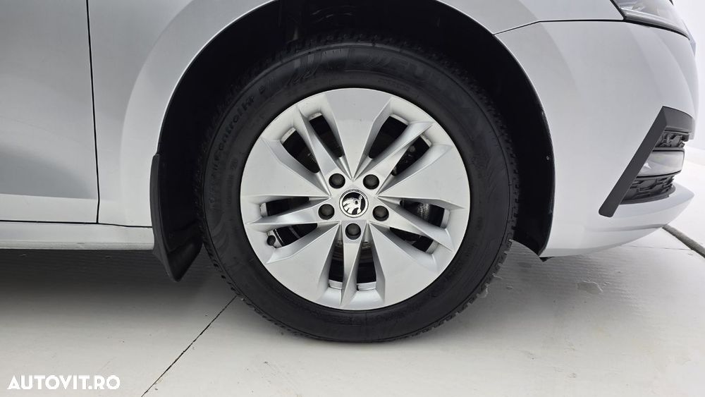 Skoda Octavia 2.0 TDI Ambition - 23