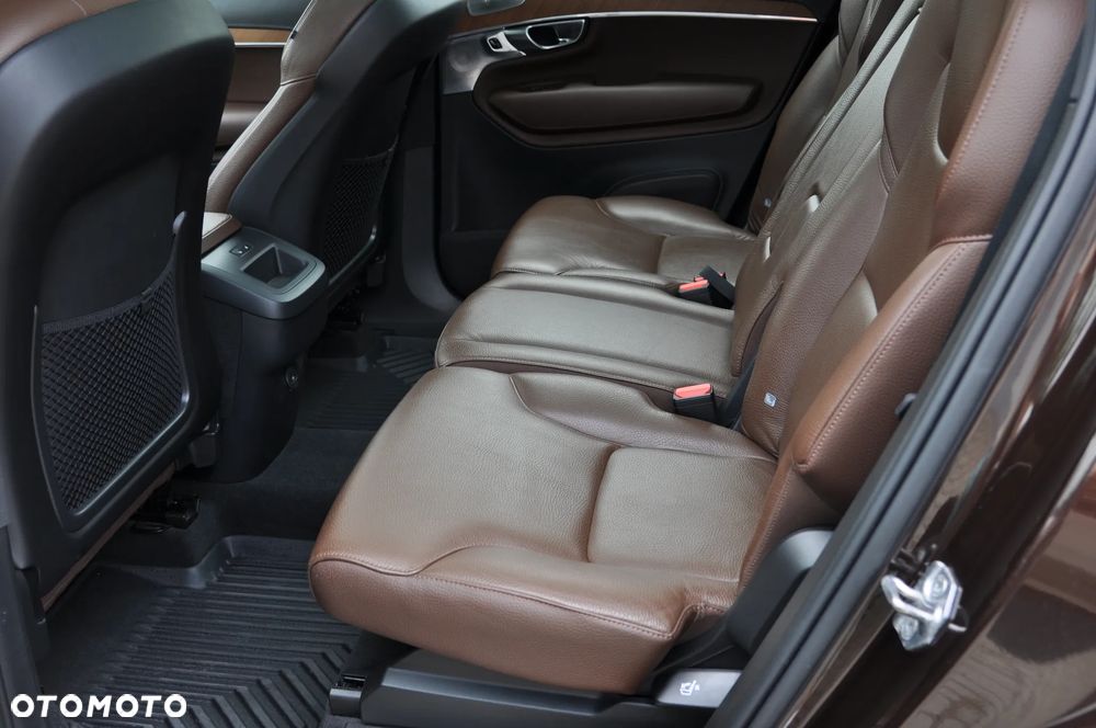 Volvo XC 90 B5 D AWD Inscription 7os - 17