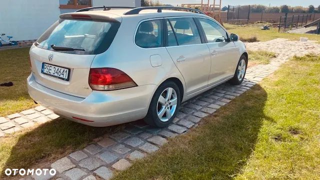 Volkswagen Golf VI 1.6 TDI Comfortline - 11