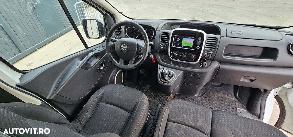 Opel Vivaro - 6