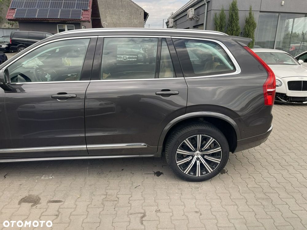 Volvo XC 90 B5 D AWD Geartronic Momentum Pro - 10
