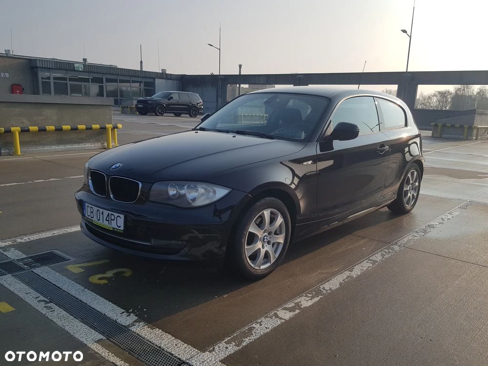 BMW Seria 1 116i - 4