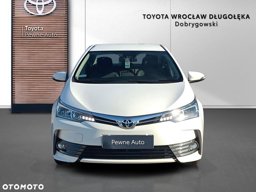 Toyota Corolla 1.6 Comfort - 9