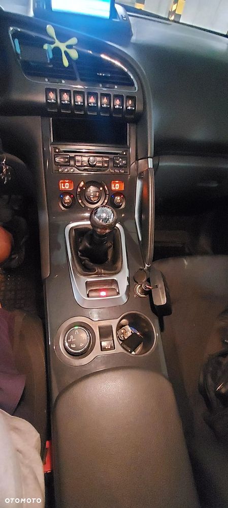 Peugeot 3008 1.6 Premium+ - 11