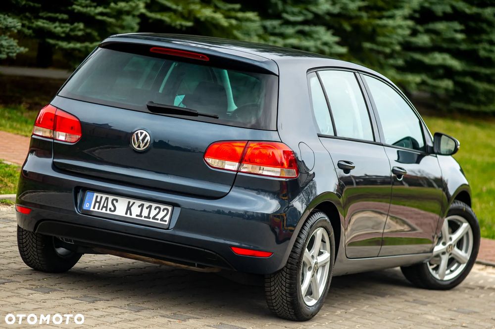 Volkswagen Golf 1.6 Highline - 11