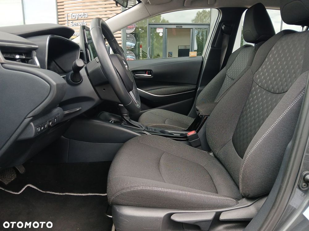 Toyota Corolla 1.8 Hybrid Comfort - 17
