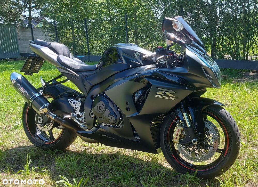 Suzuki GSX-R - 1