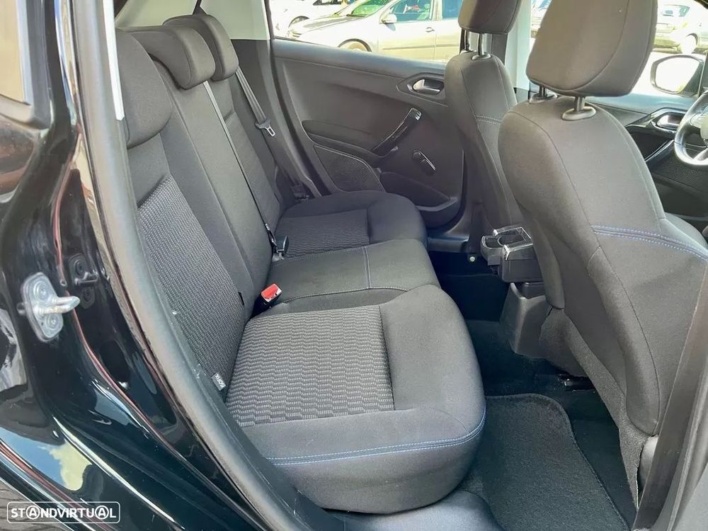 Peugeot 208 1.2 PureTech Signature - 26