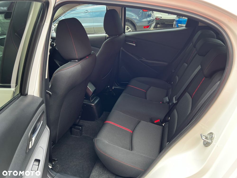 Mazda 2 SKYACTIV-G 115 i-ELOOP White Edition - 26