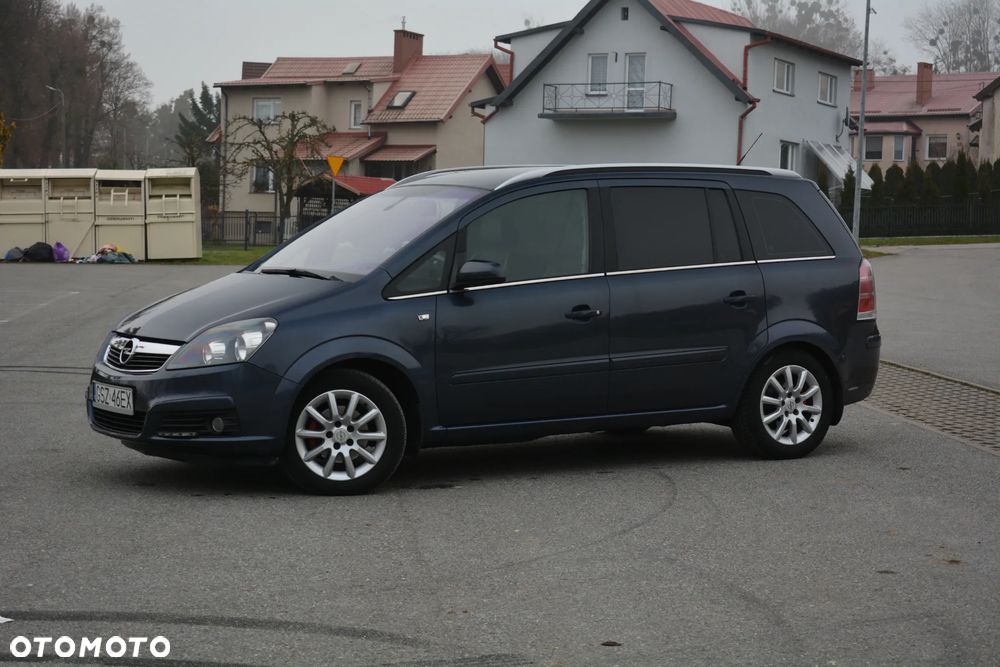 Opel Zafira - 16
