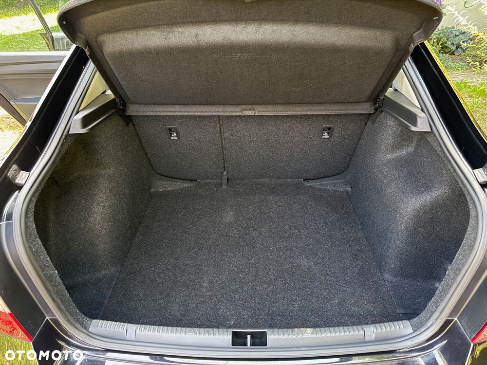 Skoda RAPID - 8