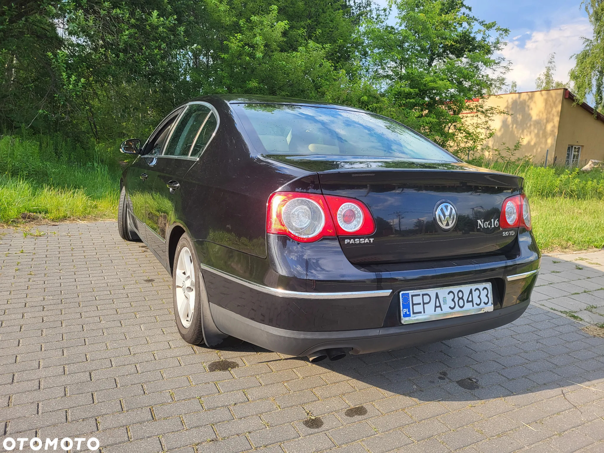 Volkswagen Passat 2.0 TDI Comfortline - 7