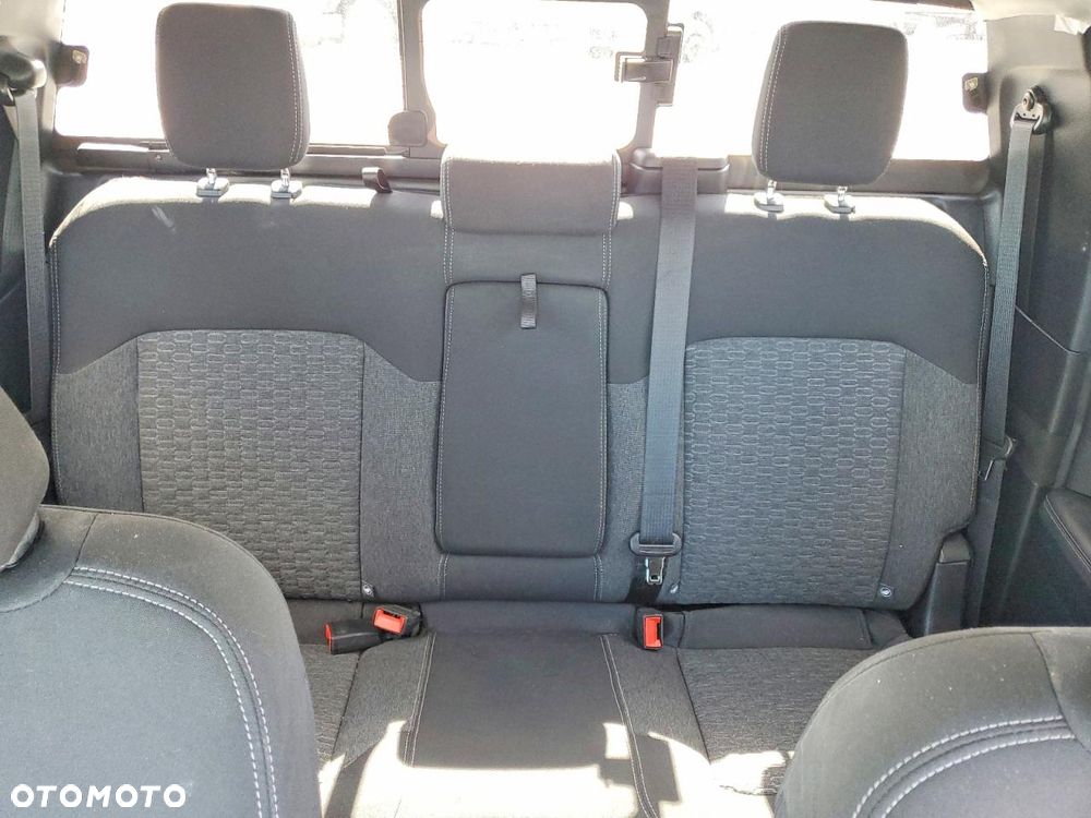 Ford Ranger - 11