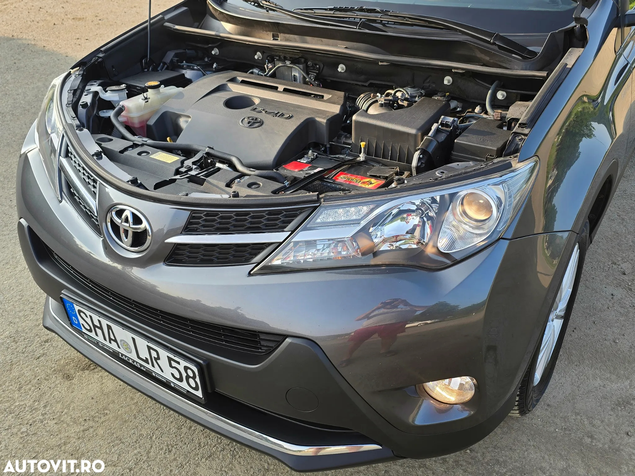 Toyota RAV4 2.2 D-4D 4x4 Edition - 40
