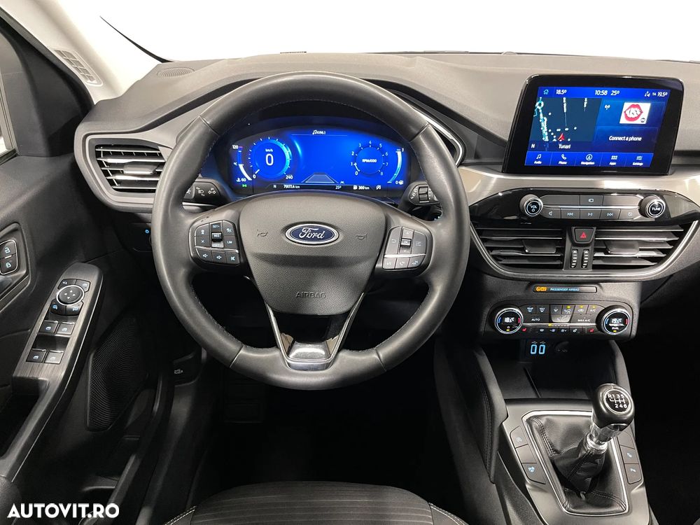 Ford Kuga 1.5 EcoBoost TITANIUM - 7