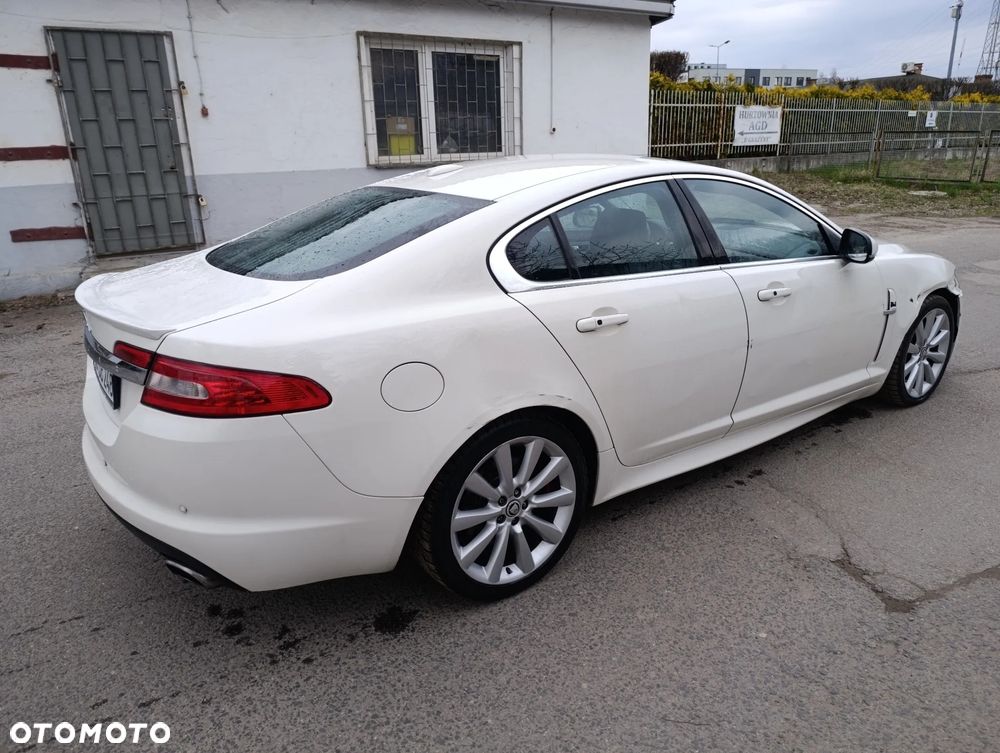 Jaguar XF 3.0 V6 S Luxury - 14