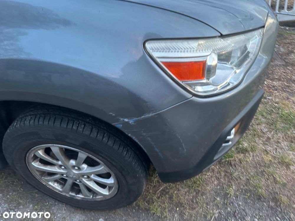 Mitsubishi ASX 1.8 DID Instyle 4WD AS&G - 18