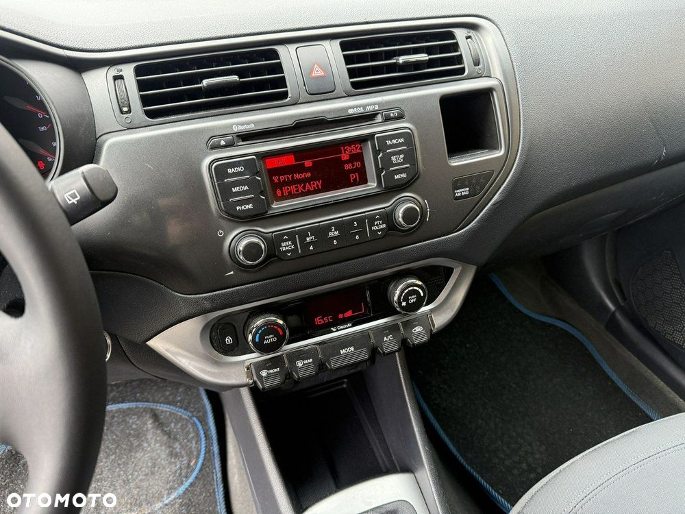 Kia Rio 1.2 Edition 7 - 15