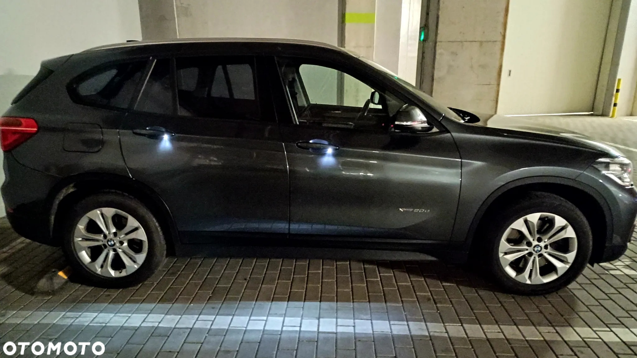 BMW X1 xDrive20d Advantage sport - 38
