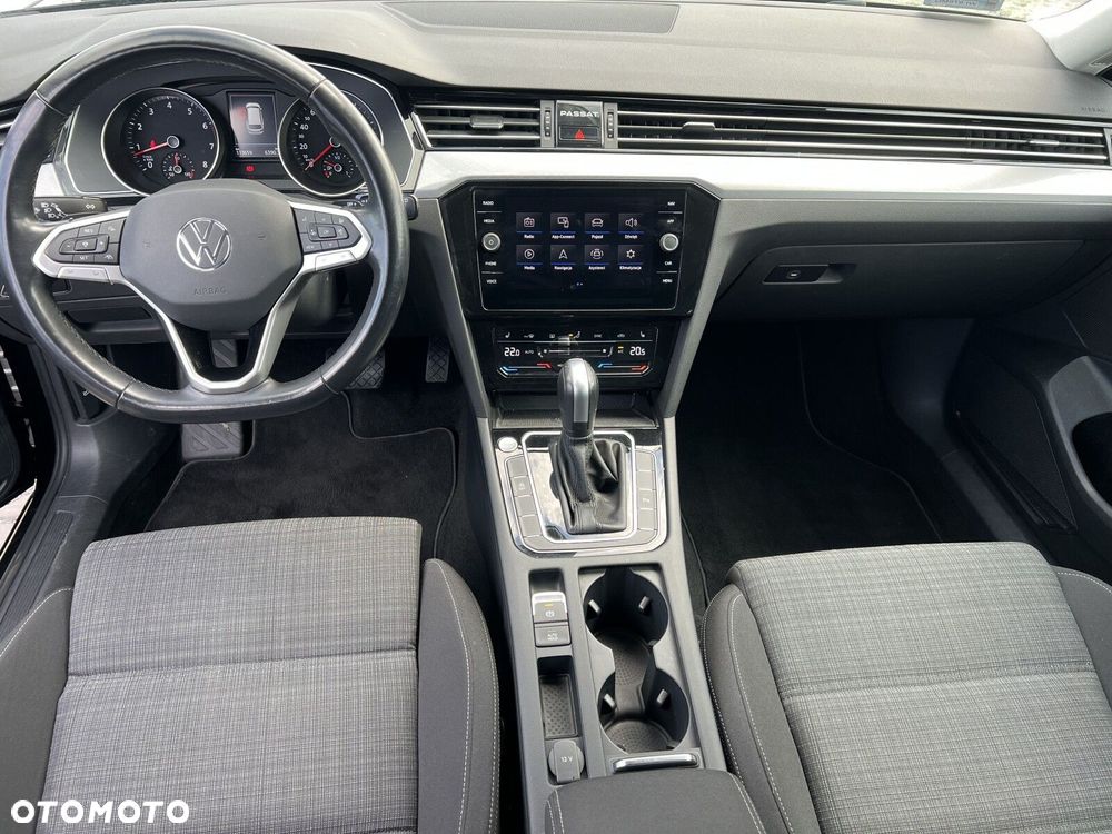 Volkswagen Passat Variant - 9