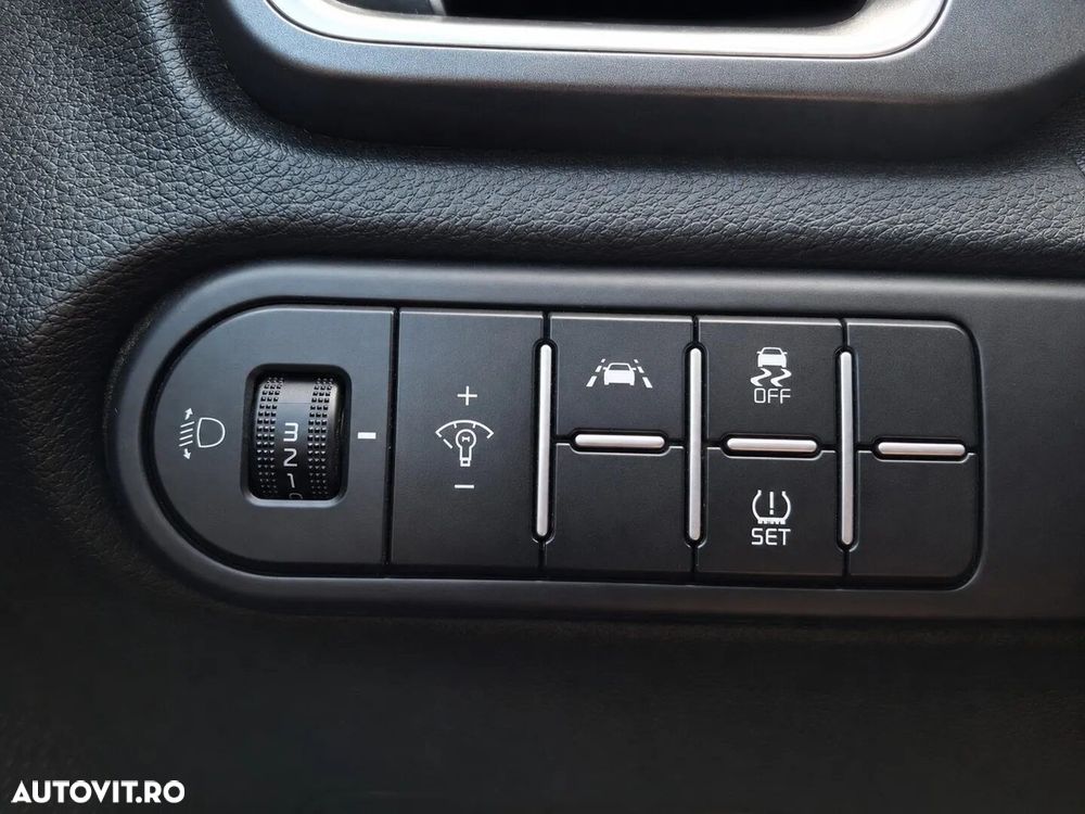 Kia XCeed 1.5 T-GDI 7DCT Style - 16