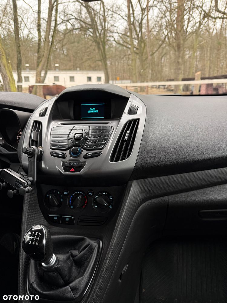 Ford Tourneo Connect Grand - 9