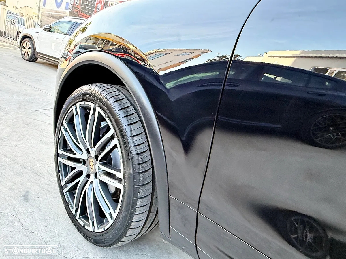 Porsche Cayenne S - 53
