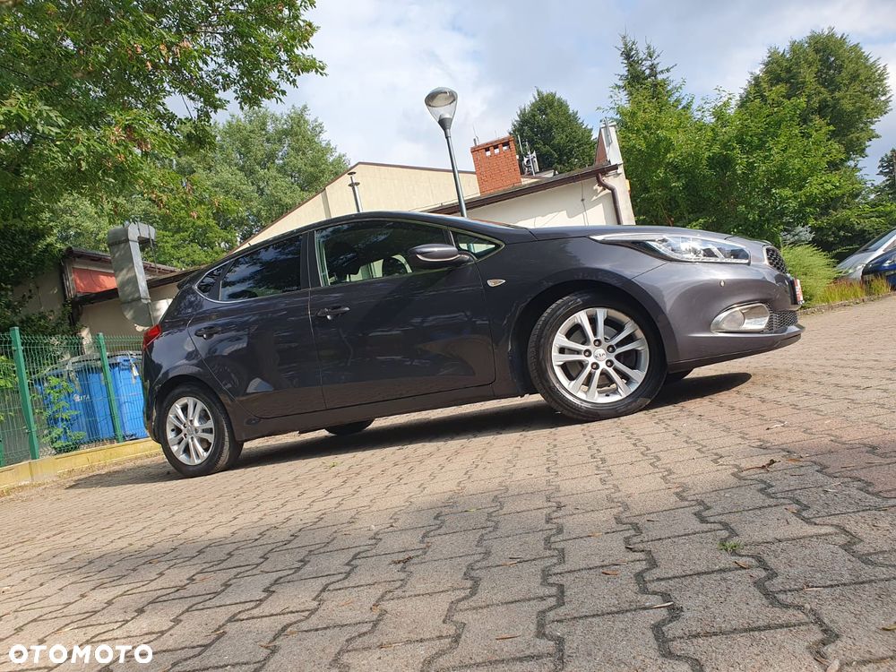 Kia Ceed 1.6 GDI XL - 24