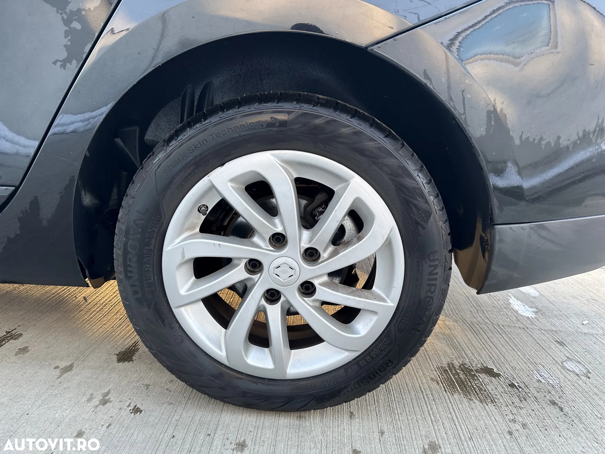 Renault Megane dCi 110 FAP LIMITED - 13