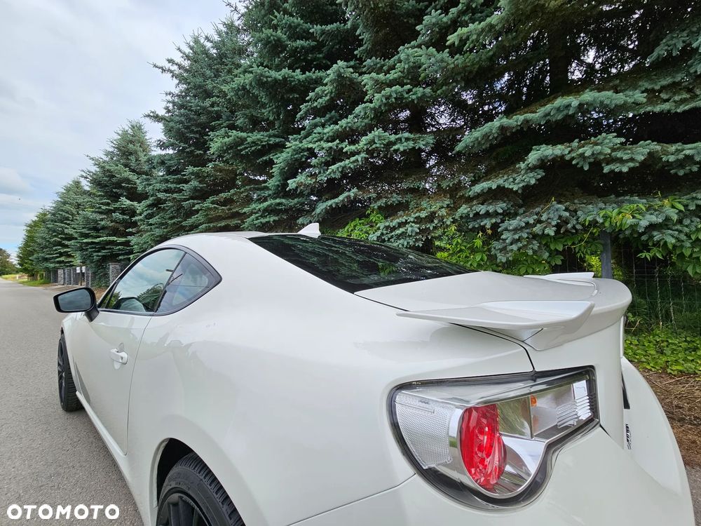 Toyota GT86 2.0 Prestige - 5