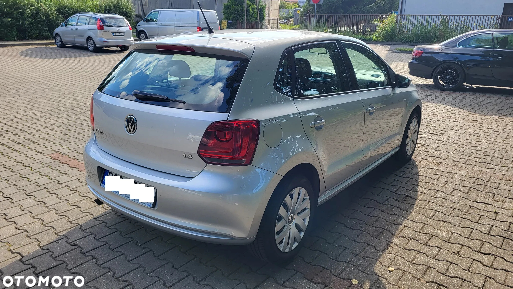 Volkswagen Polo 1.4 16V Comfortline - 4