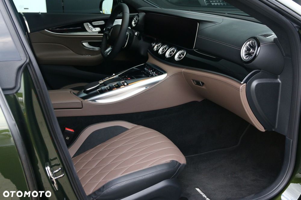 Mercedes-Benz AMG GT - 20