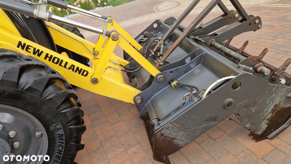 New Holland B115-B - 26