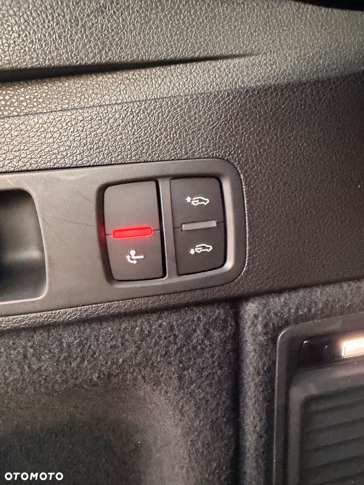 Audi Q5 40 TDI Quattro S tronic sport - 37