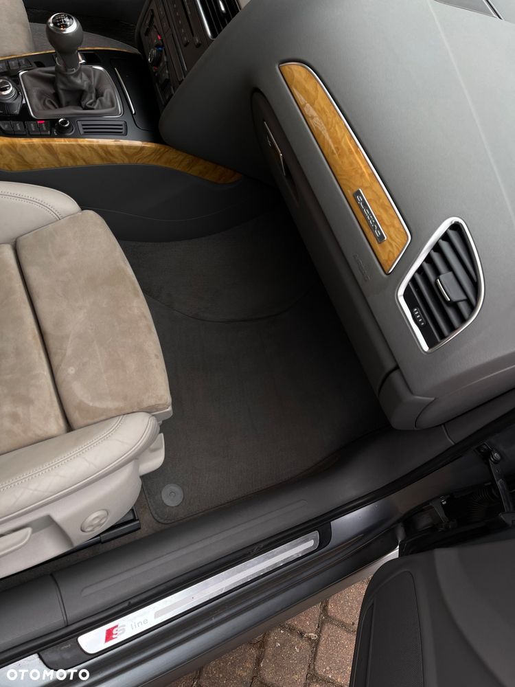 Audi A4 Limousine 2.0 TDI DPF quattro S line Sportpaket (plus) - 21